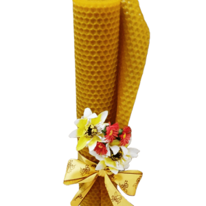 Vela de cera moldeada con abejas grandes con flores